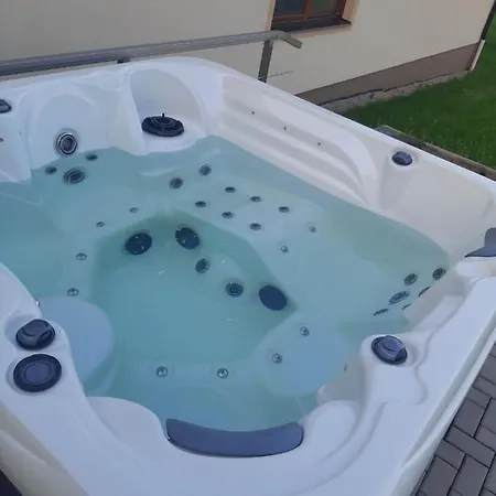 U Lesa - Nova Ves Dom wakacyjny *