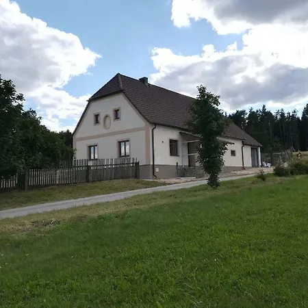 Semesterbostad U Lesa - Nova Ves